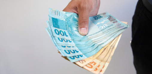 como-pegar-dinheiro-emprestado-rapido