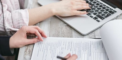 o que é melhor emprestimo ou financiamento